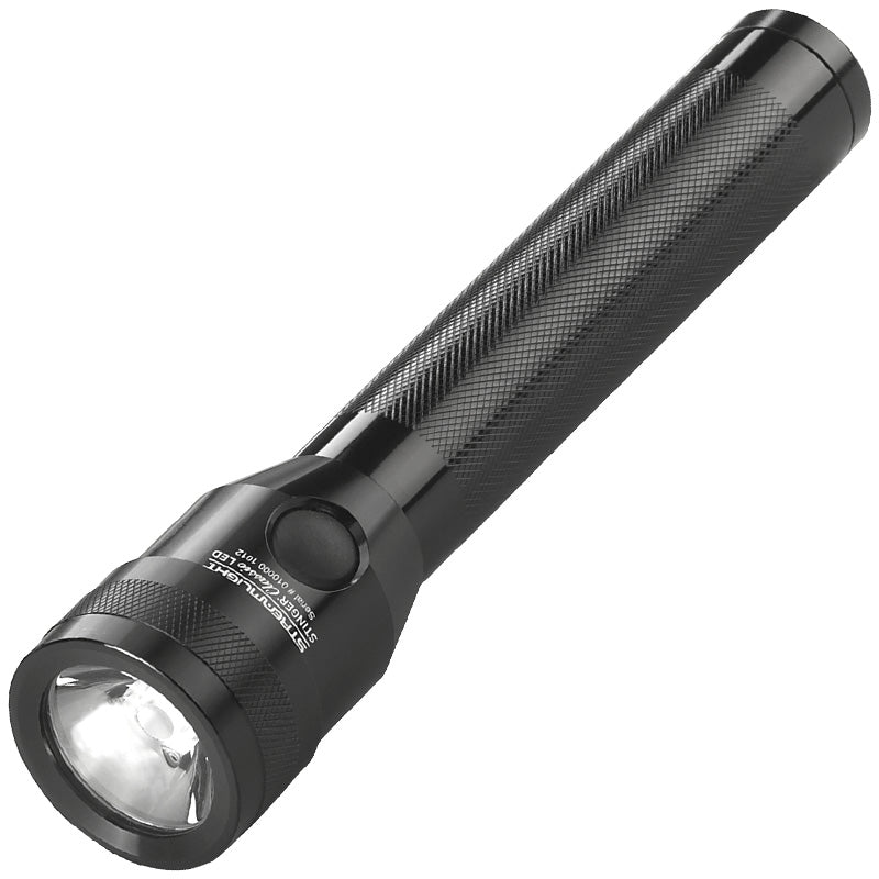 Schwarze Streamlight Stinger Classic LED Taschenlampe in schräger Ansicht