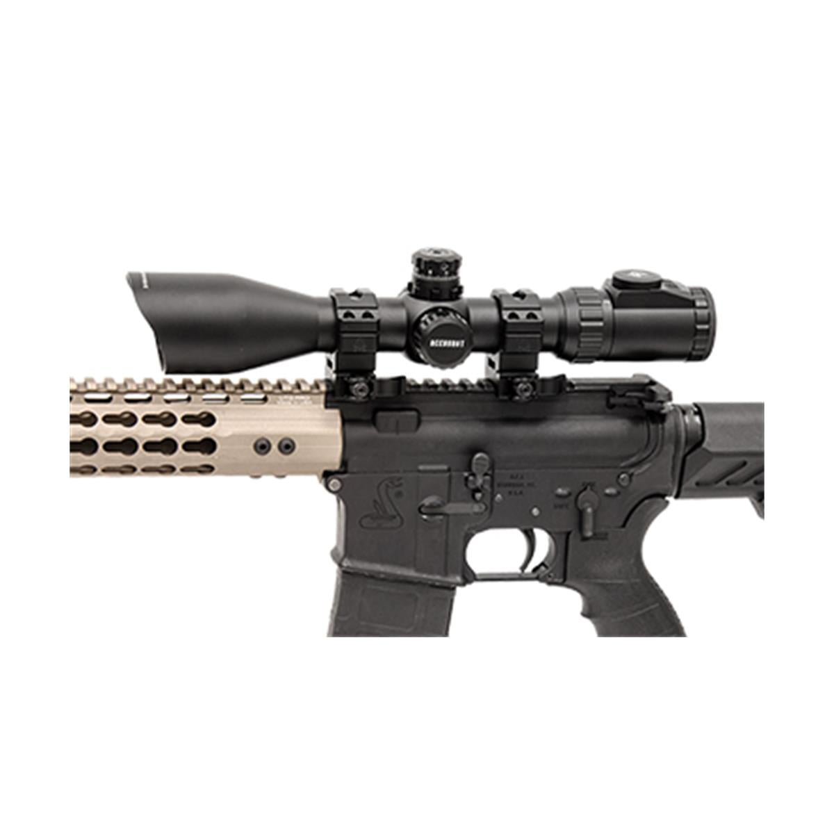 UTG SCP3-216G4 2-16x44 Zielfernrohr Anwendung