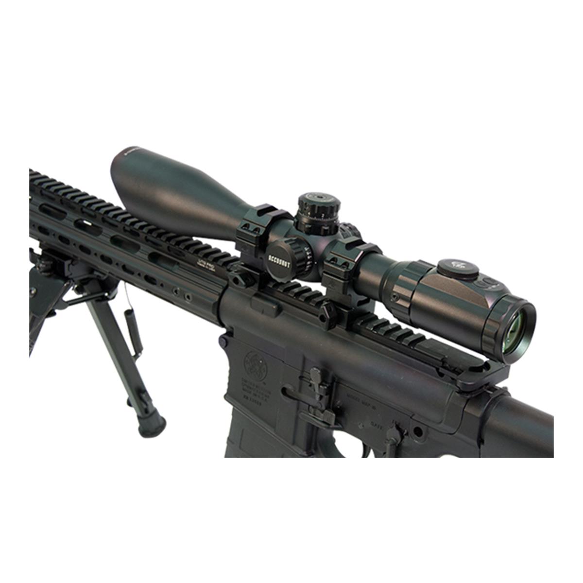 UTG 3-12x44 Glass Mil-Dot Scope Anwendungsansicht quadratisch